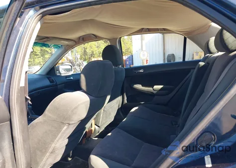 2004 Honda Accord 2.4 Lx из США, поврежденный, VIN 3HGCM56384G701503